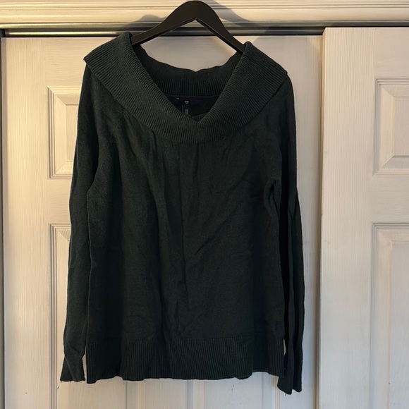 GAP Forest Green Knit Sweater - Picture 1 of 5